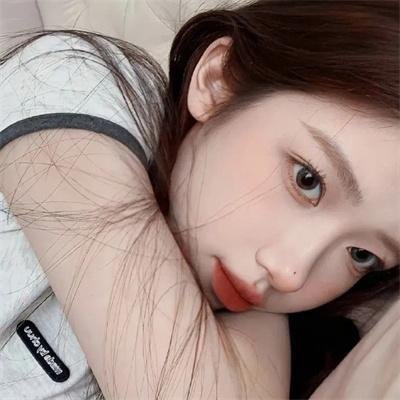 沉默的姑娘